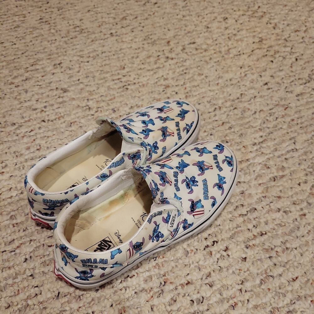 Vans x Disney Customs Lilo & Stitch Kids Sz 3 Slip Ons Shoes Limited Edition
